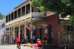 CYCLISTS_VISITOR_CENTER2